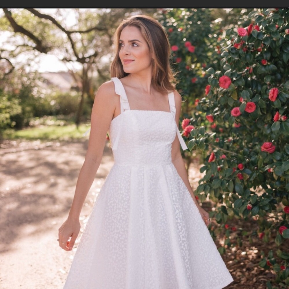Helen dress,00, Gal Meets Glam